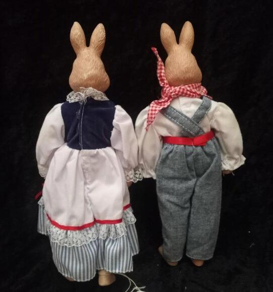 Pair of Vtg Anthromorphic Rabbits - Porcelain Head,Soft Body - Picture 5 of 5